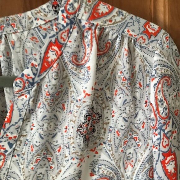 Long sleeve, Red/Blue paisley motif blouse, polyester, size M, Excellent ! - Picture 3 of 7